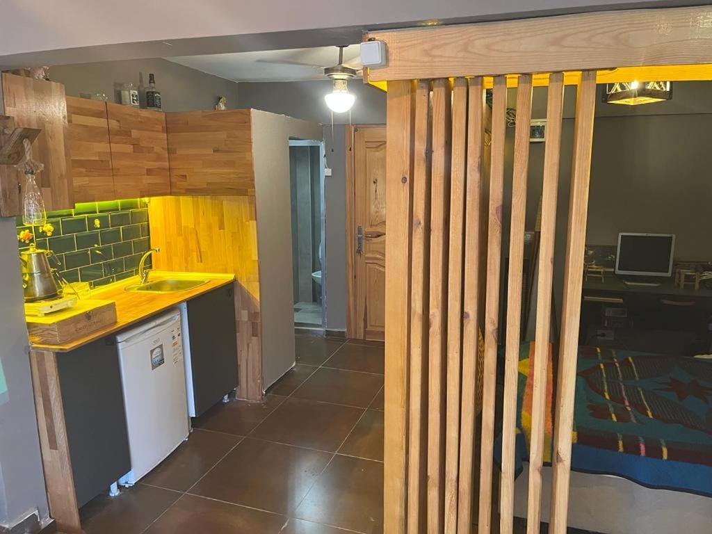 Central Apartment Kadikoy Terrace Bbq Close 2 Block Ferry Bull Metro Nighlife 伊斯坦布尔 外观 照片